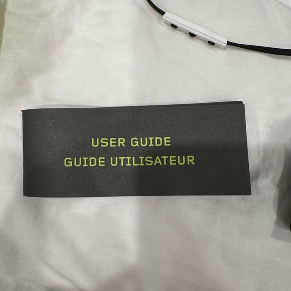 JayBird Bluebuds X Secure Fit Wireless Ear Buds - Picture 2 of 7